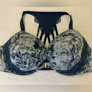 Cacique 44DD Underwire Front Clasp Push-Up Bra